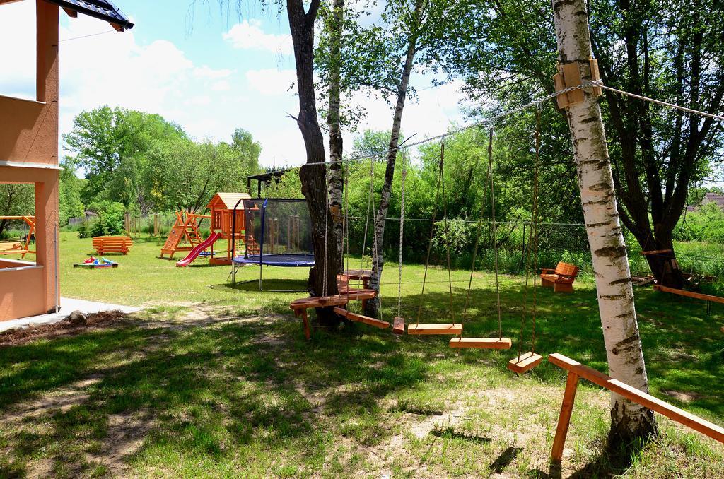 Apartments Nad Rybniky Horní Planá Exteriör bild